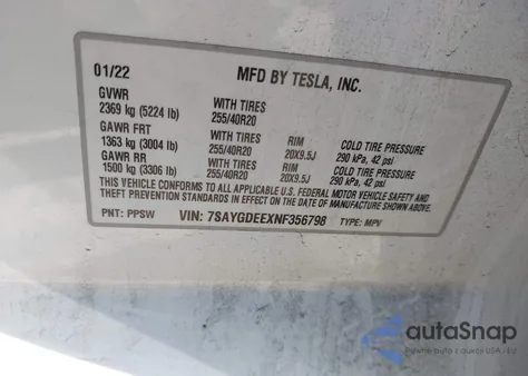 2022 Tesla Model Y Long Range Dual Motor All-Wheel Drive z USA, uszkodzony, nr VIN 7SAYGDEEXNF356798